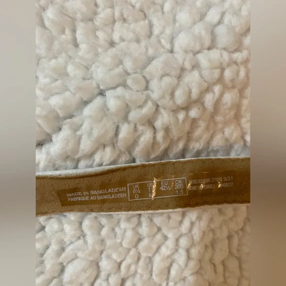 Clarks Women’s White Floral Sandals size 11 - Picture 6 of 8